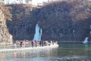 철원 한탄강 물윗길.. 21만명 방문하며 성료