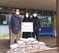철원군 민속 5일장 노상상인연합회(회장 박용한) 나눔의 쌀 기부